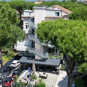 3* Hotel Chery